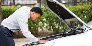 Signs Your Car Battery Needs Replacement
